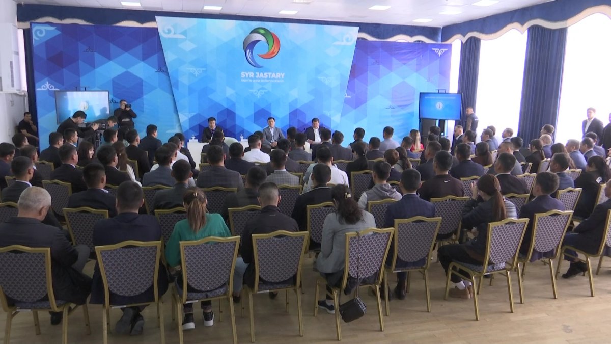 Қызылордалық жастар толғандырған мәселелерін ортаға салды