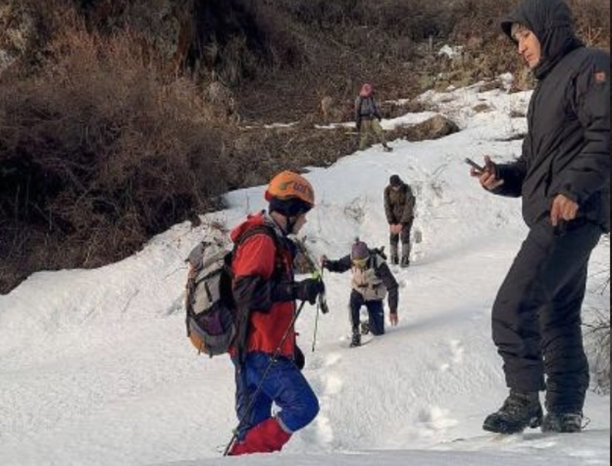 Туриста смела лавина в горах Алматы