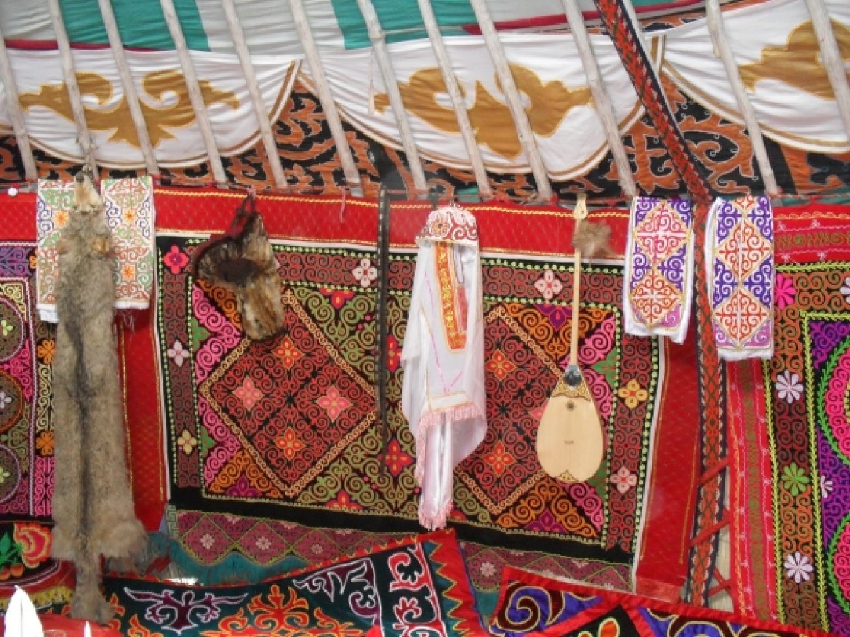 Ұлыбритания қазақтары ұлттық дәстүрлерді дәріптеді