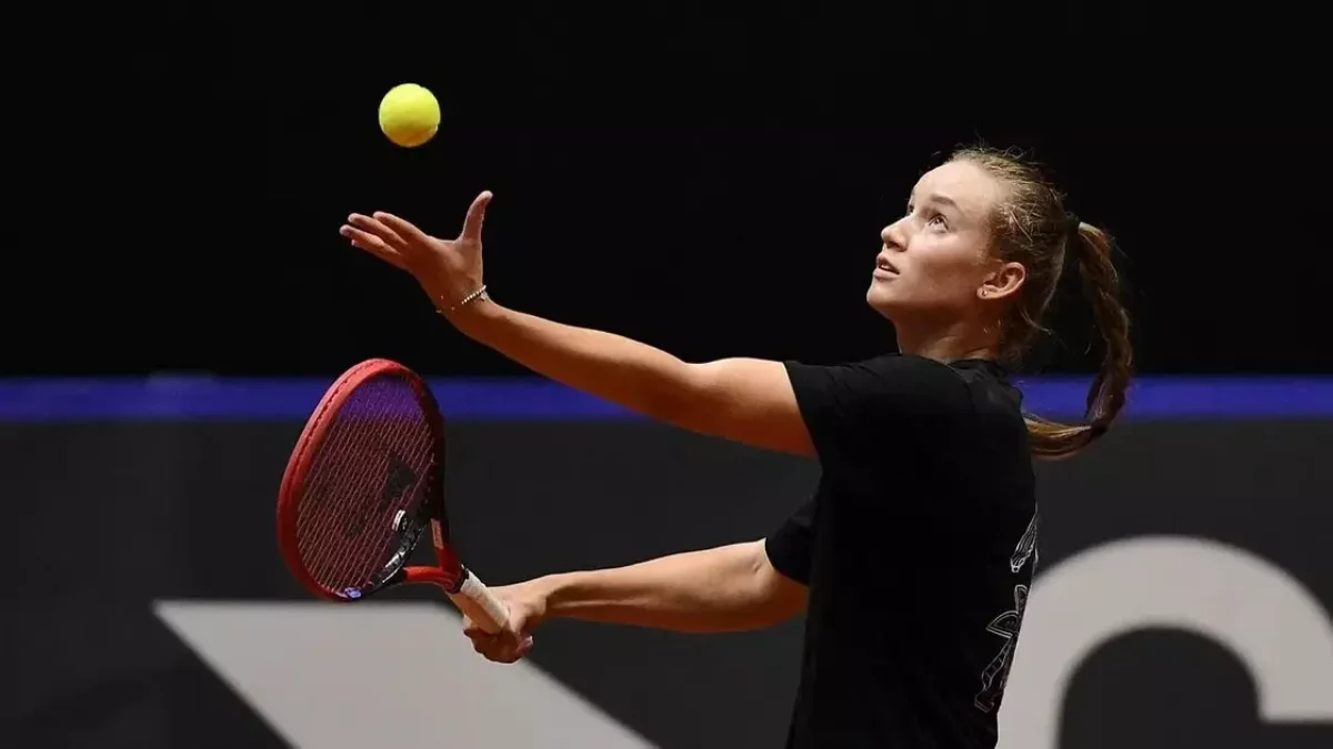 Рыбакина ойын кезінде жарақат алып, Германиядағы турнирден шығып қалды