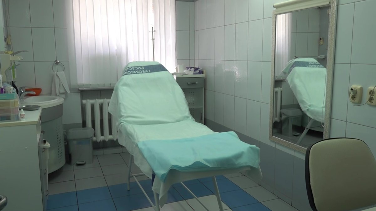 Трагедия в салоне красоты ВКО: мастер проводившая процедуру проживает в Китае