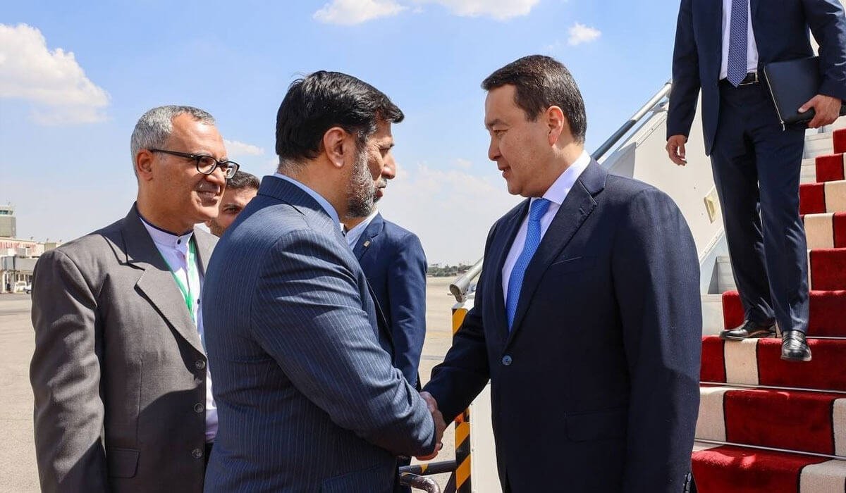 ҚР Премьер-Министрі Әлихан Смайылов Иран Ислам Республикасына ресми сапармен келді