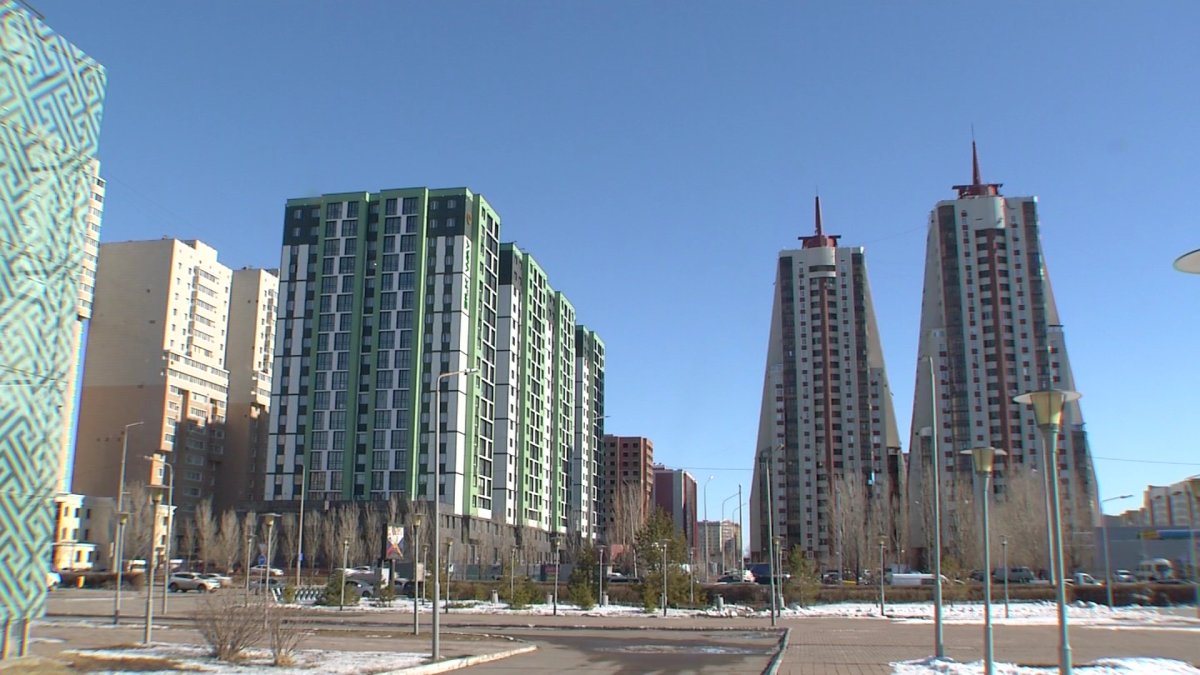 Сироты-очередники получат жильё только через 120 лет, - депутаты