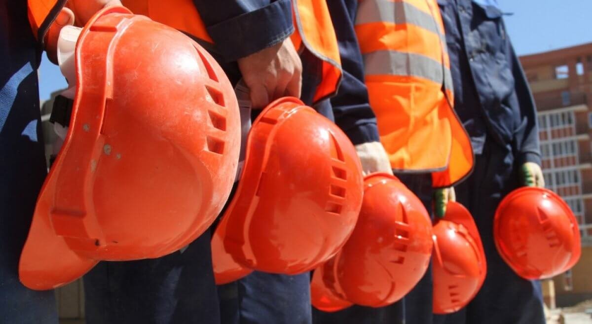 Казахстан начал терять популярность для трудовых мигрантов из Великобритании