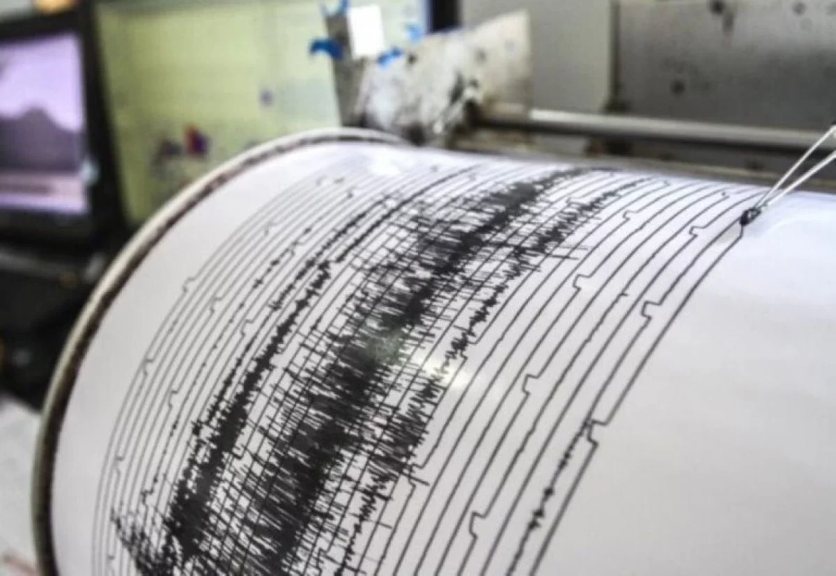 Қабырғаларда жарықтар пайда болған: Камчаткада 6,9 баллдық жер сілкінісі болды