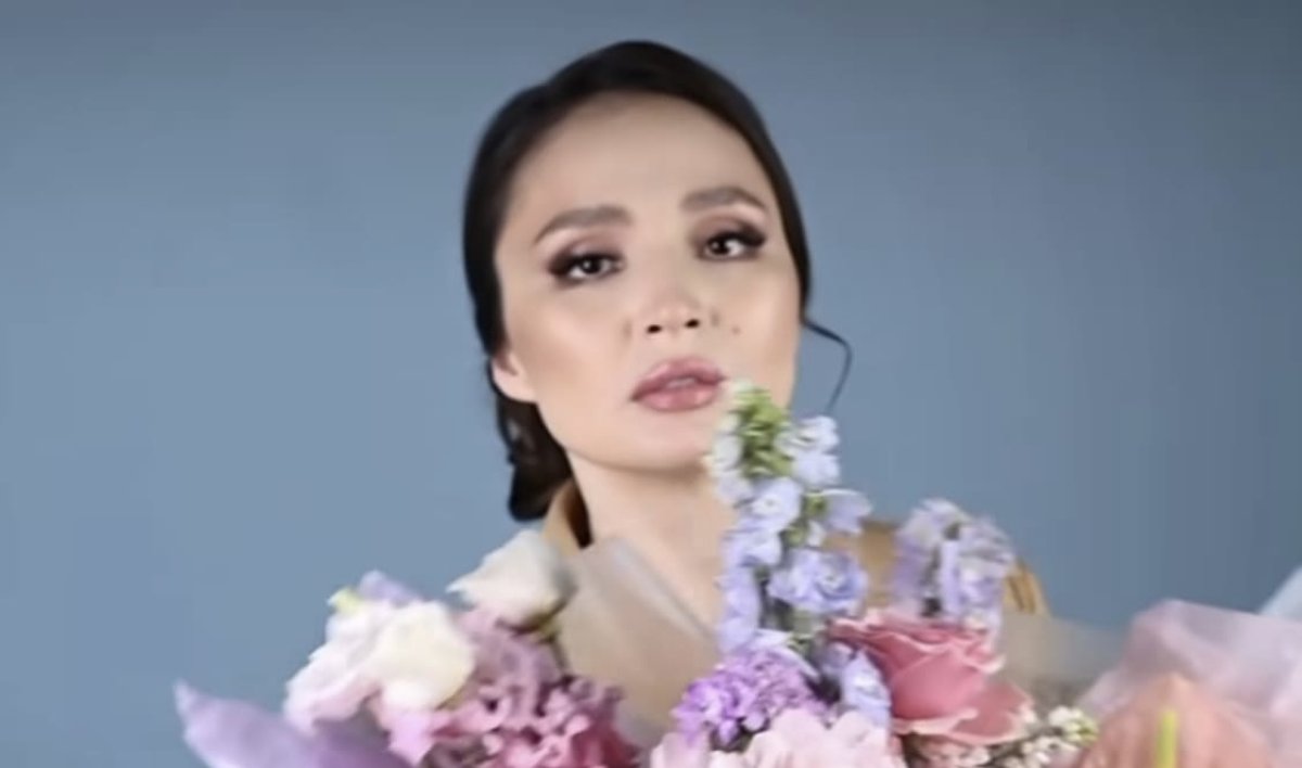 Грустный пост жены Кайрата Нуртаса вывел из себя поклонников певца