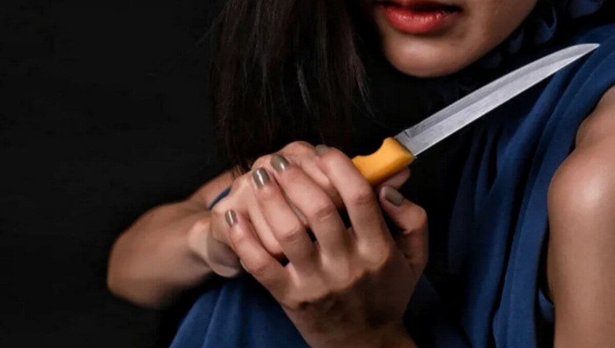 Астанчанка убила возлюбленную своего мужа и осталась на свободе