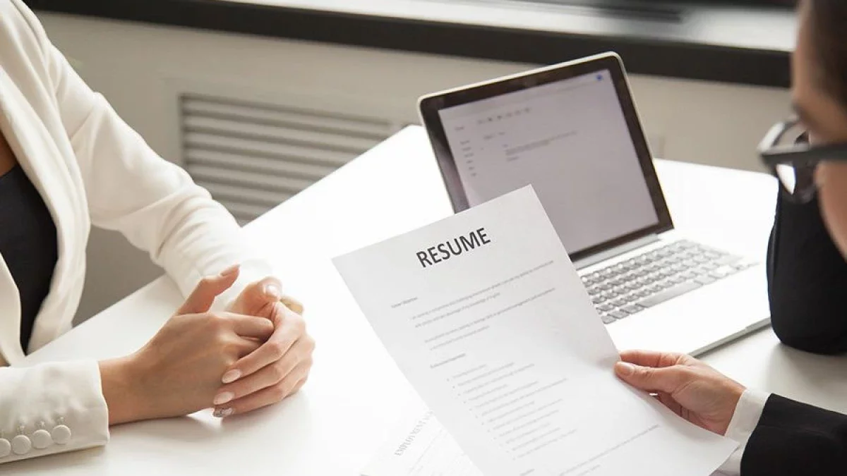 Онлайн бос орындар жәрмеңкесінде 500-ден астам түйіндеме жолданды