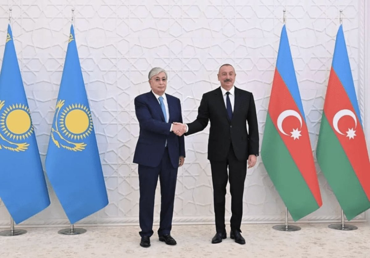 Глава Азербайджана едет в Казахстан
