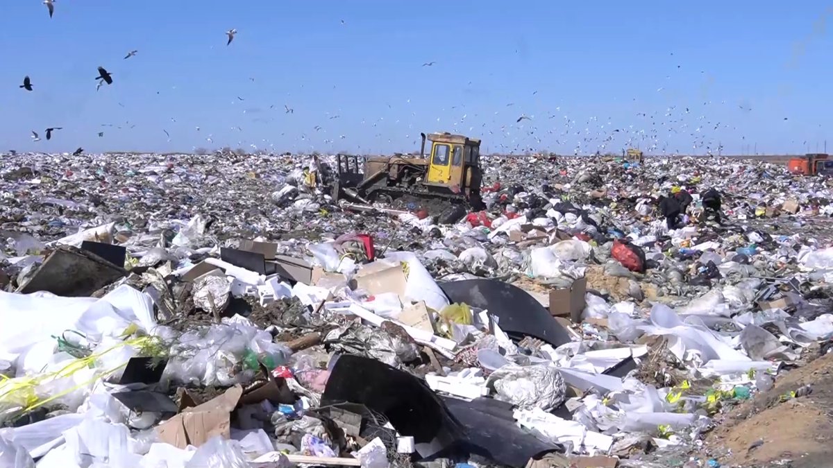 Қостанай полигондарында қоқыс сұрыптайтын жұмысшы жоқ