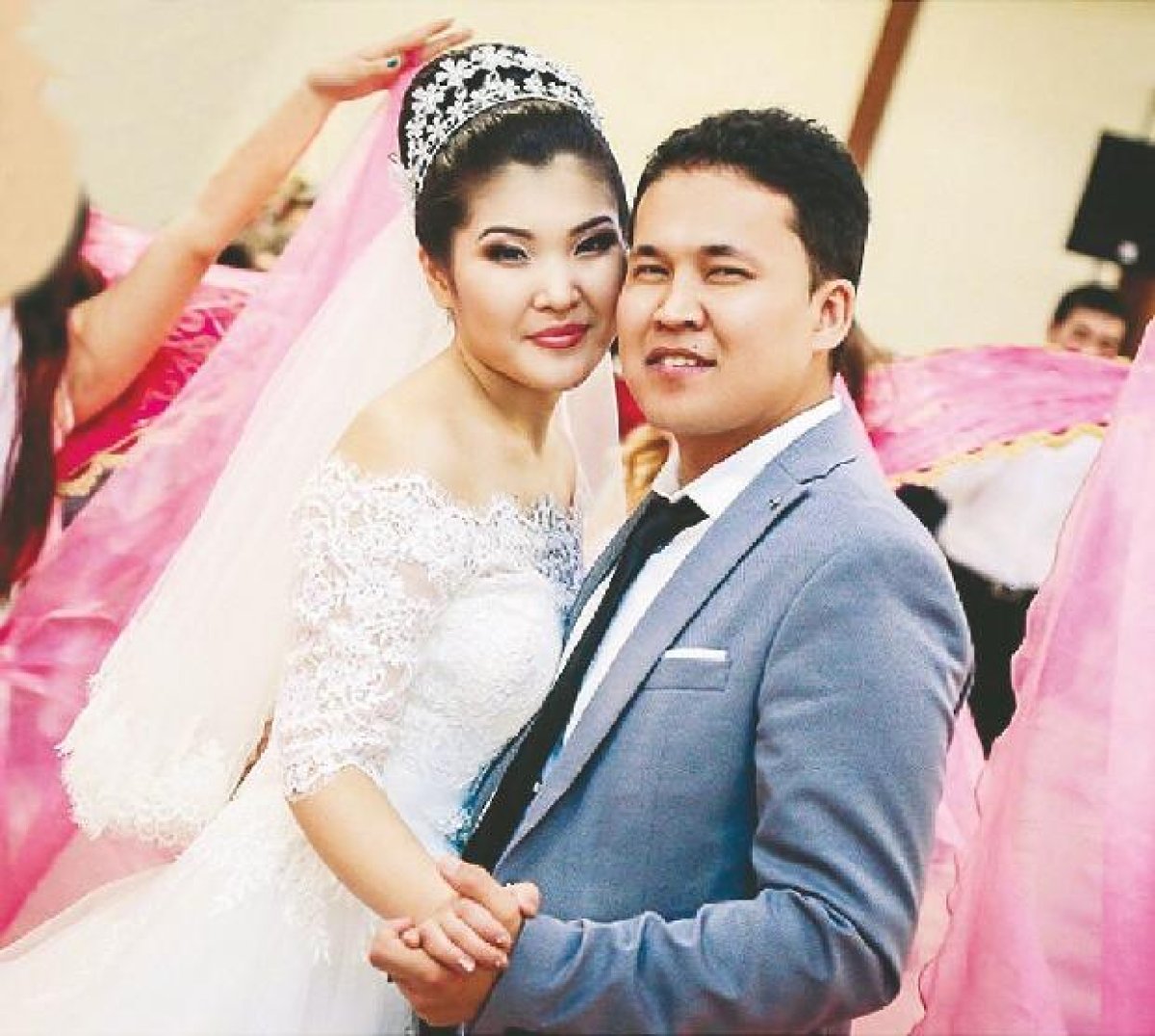 Мэтт Дэймон, Энн Хэтэуэй, Нуржан Керменбаев: звезды, связавшие судьбу с фанатами