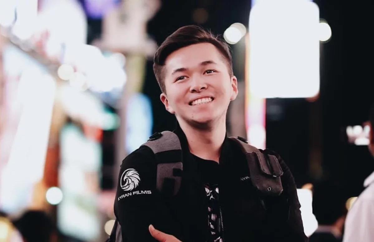 "Білмеймін": Қыран Талапбек ұлының тегіне байланысты сұраққа жауап берді