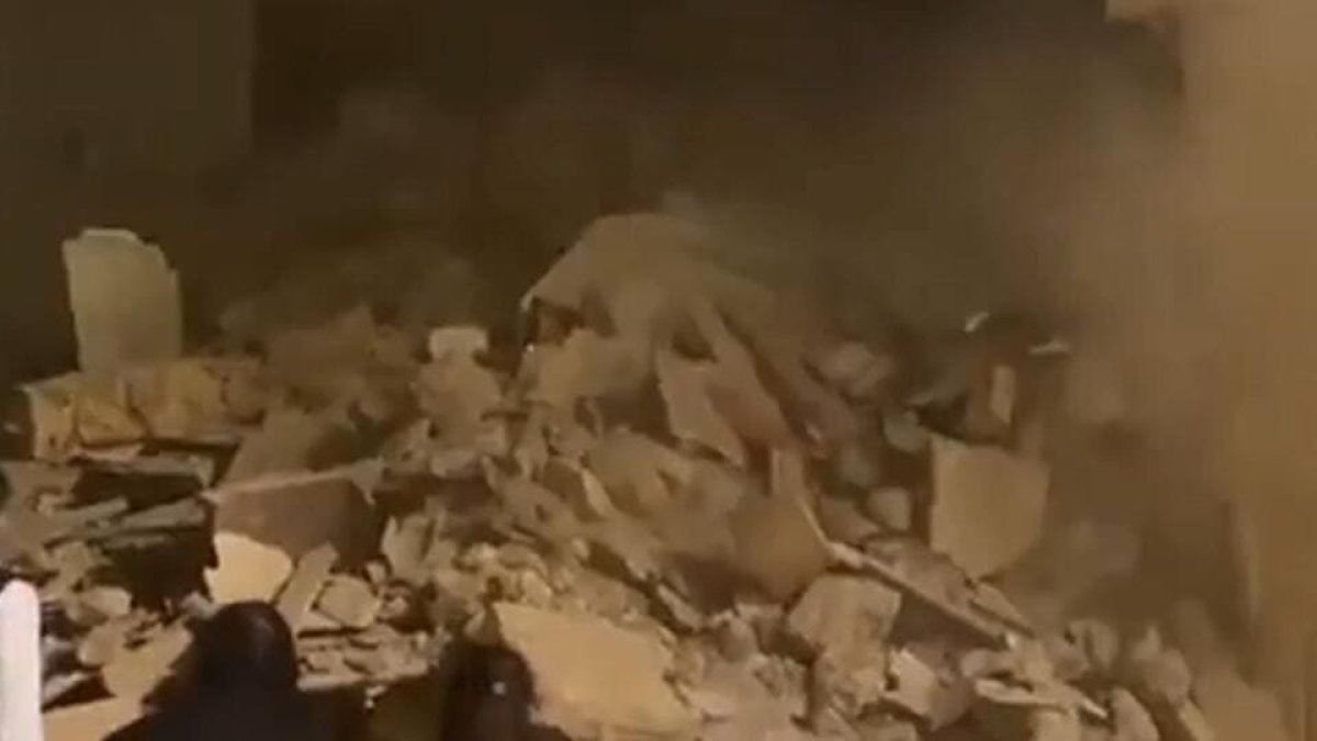 Жилой дом обрушился во Франции