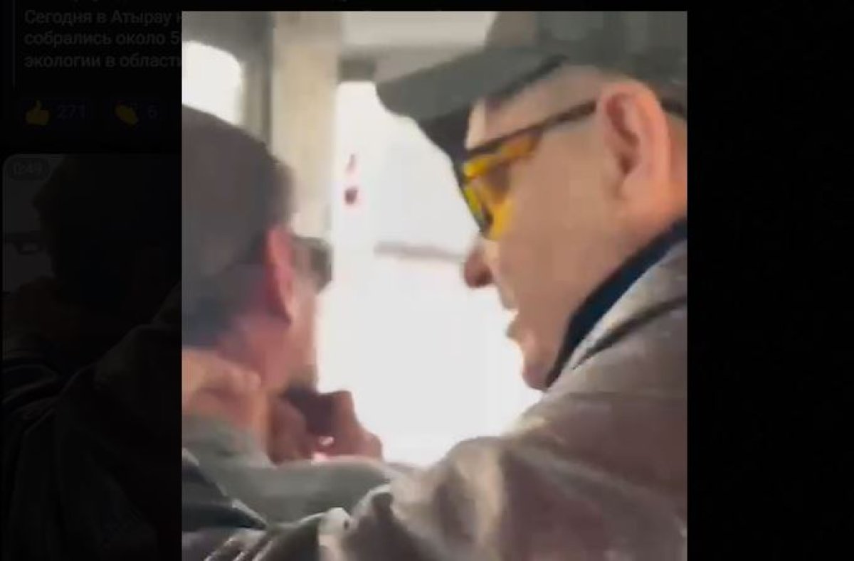 Обезумивший пассажир пытался задушить водителя автобуса в Петропавловске