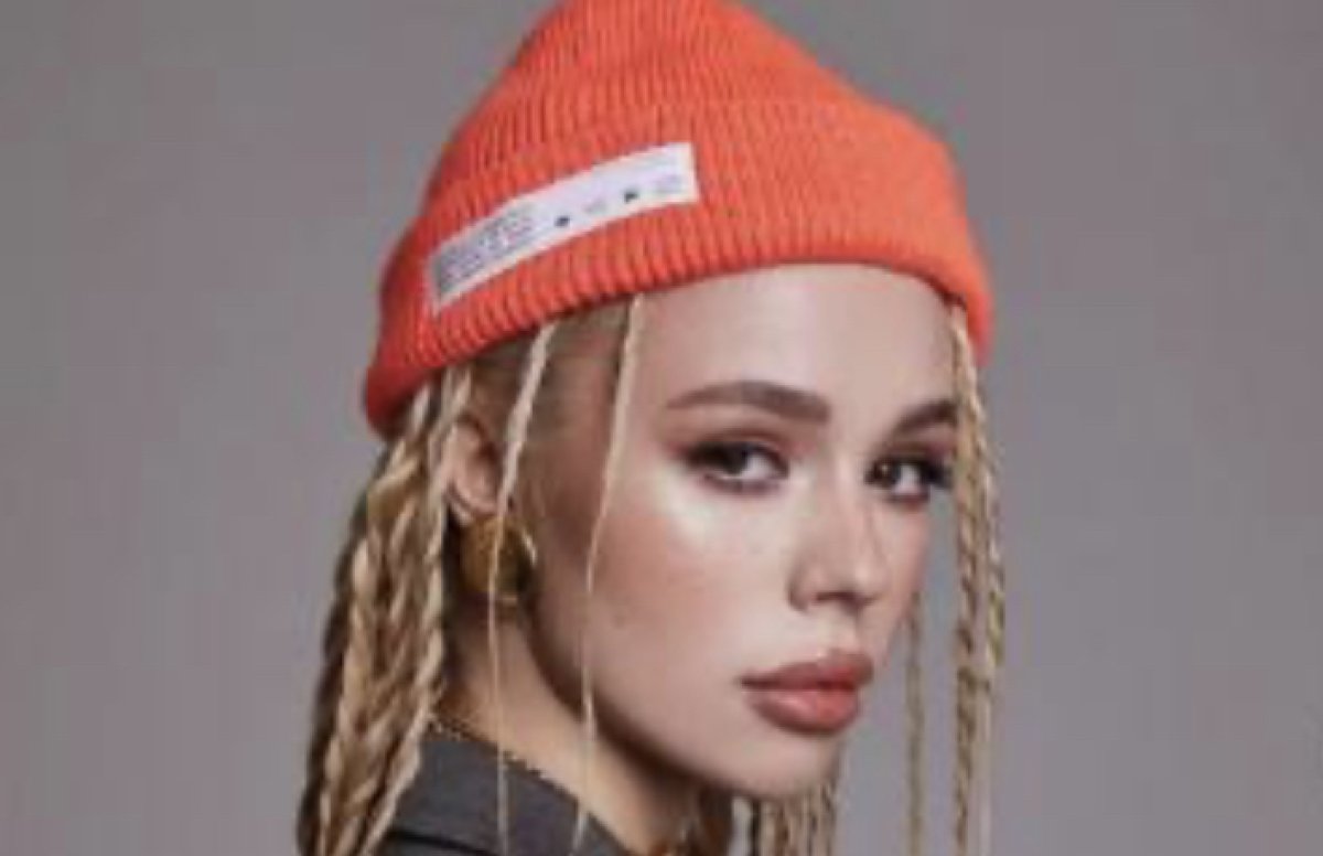 За неуплату налогов заблокировали счета Инстасамки, Ксении Бородиной и Оксаны Самойловой