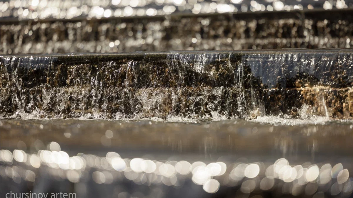 Дубайда күнде жаңбыр жауатын көше пайда болады