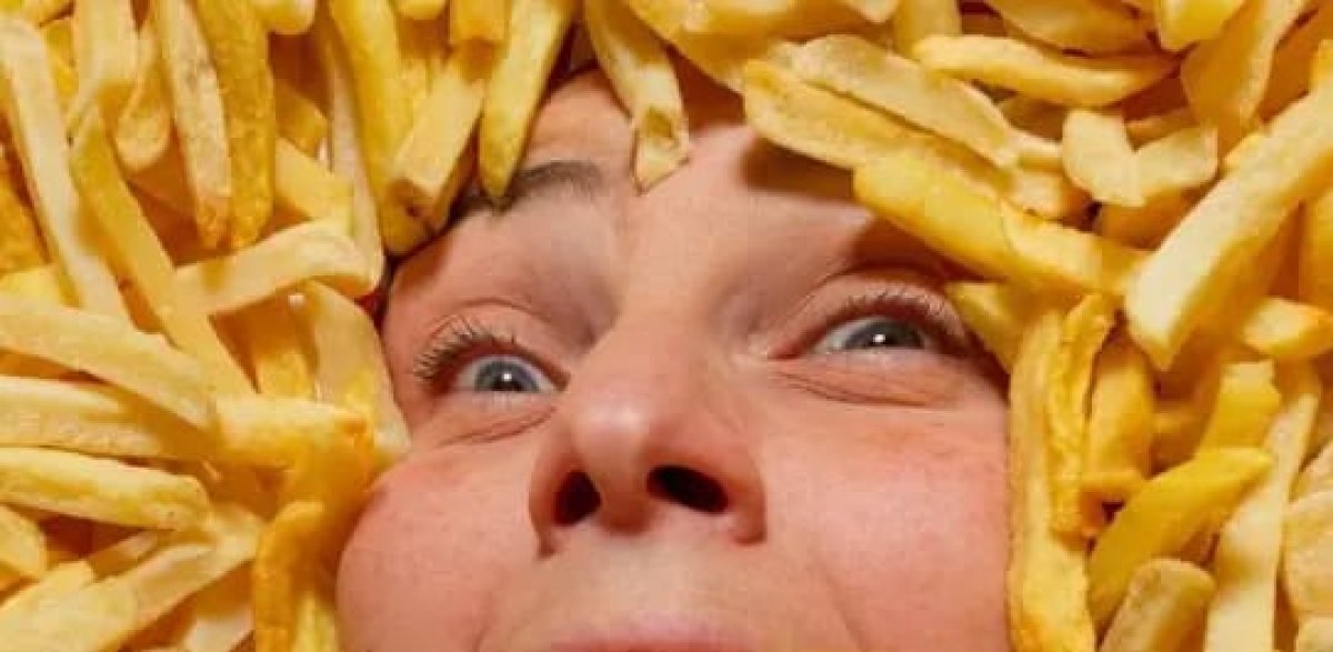 Жареная картошка может привести к депрессии – исследование