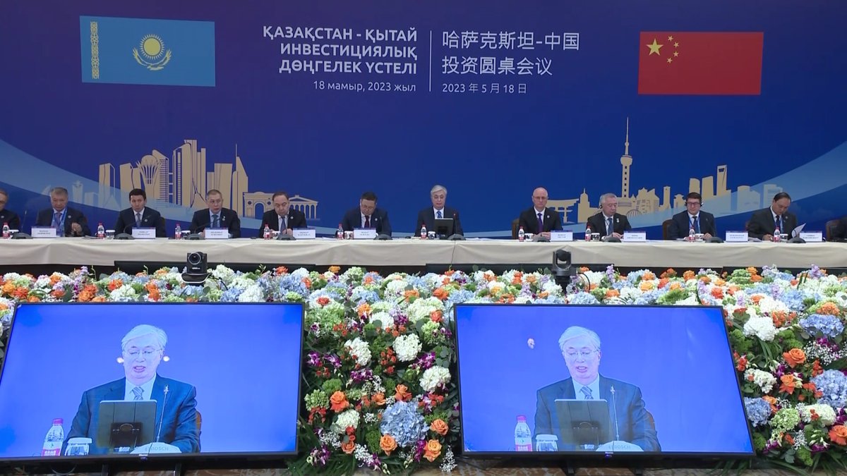 Мемлекет басшысы Қытайдың алпауыт компанияларын Қазақстанмен бірлесе жұмыс істеуге шақырды