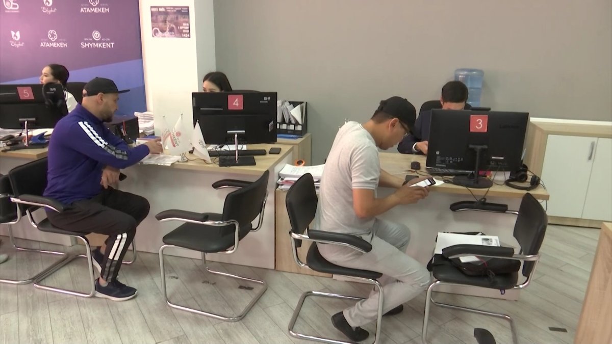 Шымкентте 52 адам 1 процентпен 10 млн теңгеге дейін демеу қаржы алған