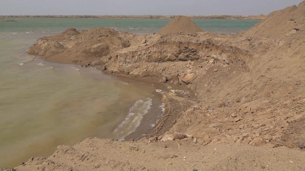 Павлодар облысында тұрғындар ауыл іргесіндегі кен орнының жабылуын сұрайды