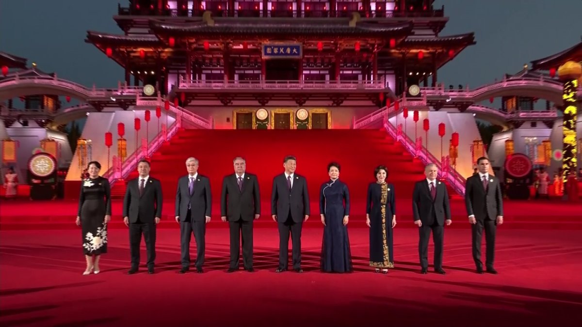 «Орталық Азия – Қытай» саммитіне қатысушы мемлекет басшыларын ресми қарсы алу рәсімі өтті