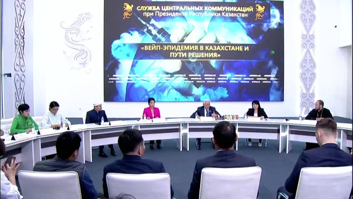 Эпидемию легочных заболеваний прогнозируют казахстанские врачи из-за вейпов