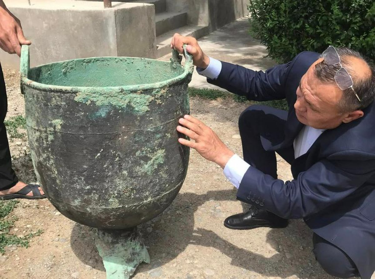 Жамбыл облысынан 3 мың жылдық тарихы бар қазан табылды