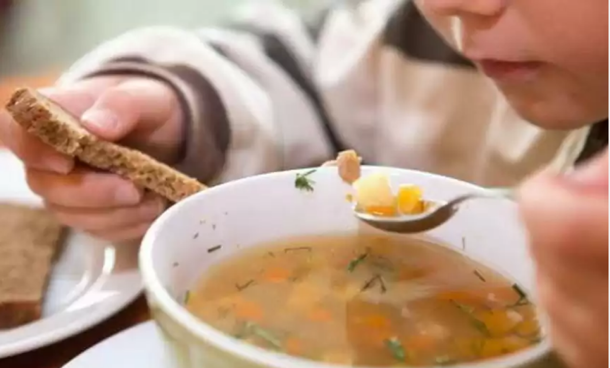 Плату за питание хотят повысить в государственных детсадах столицы