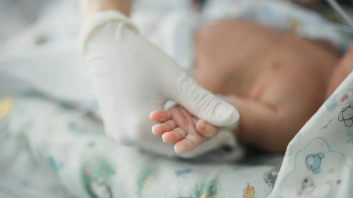 Былтыр АИТВ жұқтырған 30 әйел дүниеге сау бала әкелген