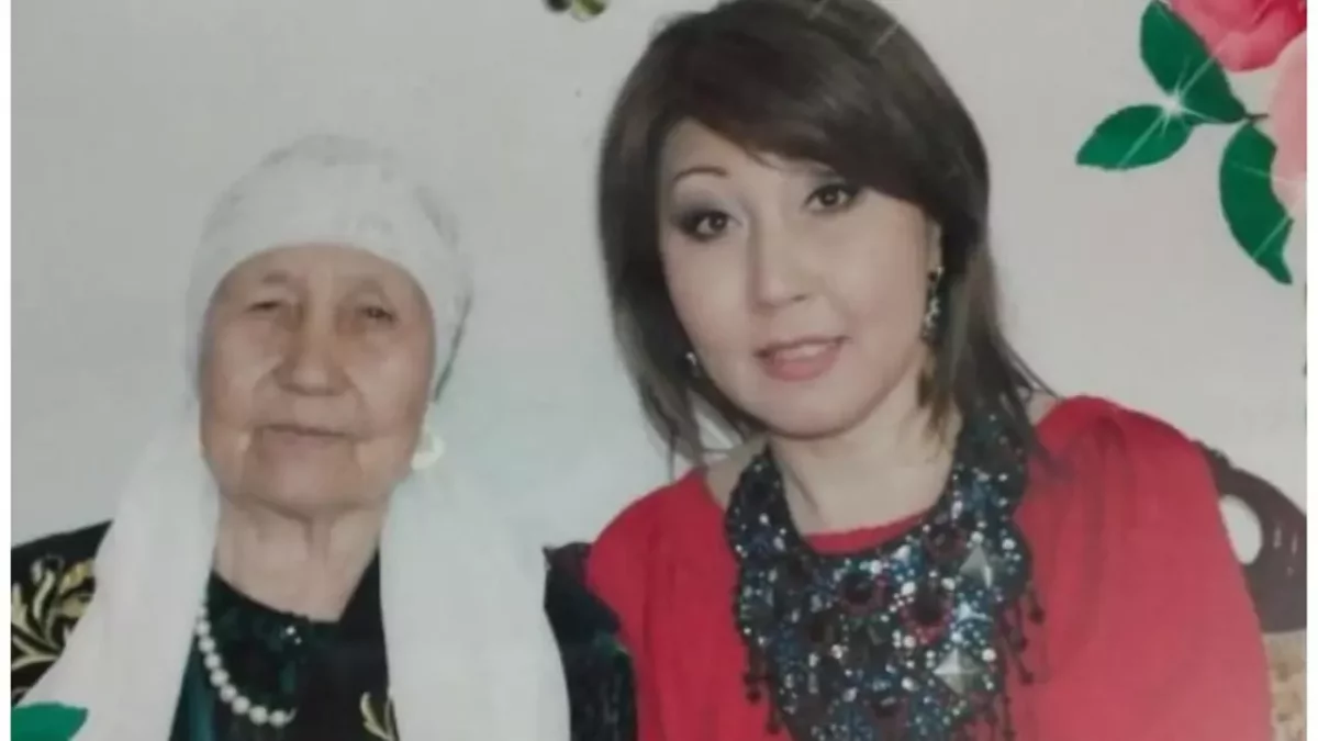 "Сағынышым күшейіп барады": Жеңіс Ысқақова өмірден өткен анасын еске алды