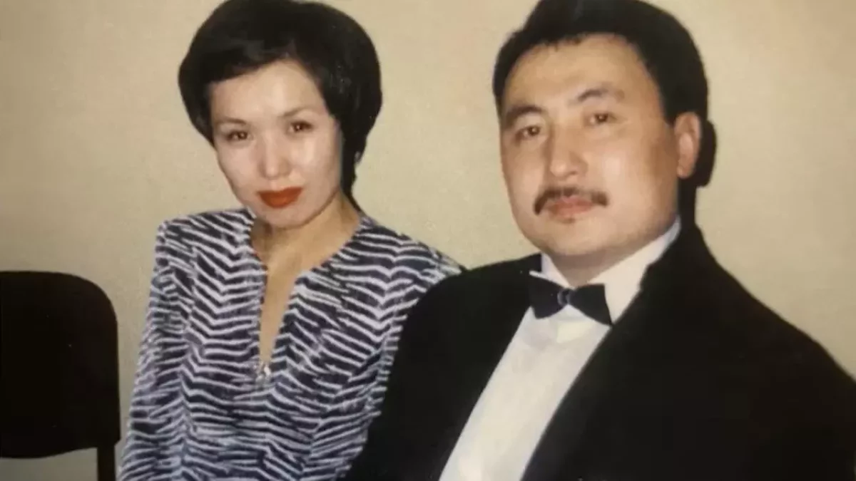 "Ақмаралдай адам кездескен жоқ": 16 жыл бұрын әйелінен айырылған Аманжол Әлтаев неліктен үйленбегенін айтты