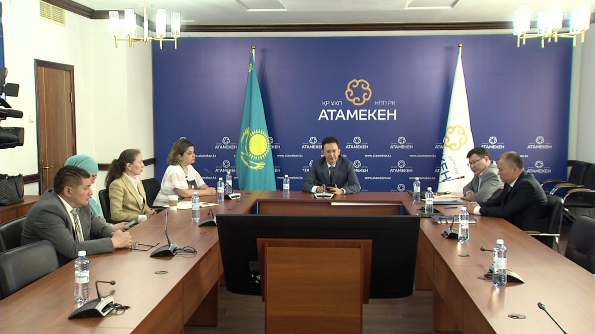 Казахстанские бизнесмены просят амнистии для тех, кто превысил порог НДС