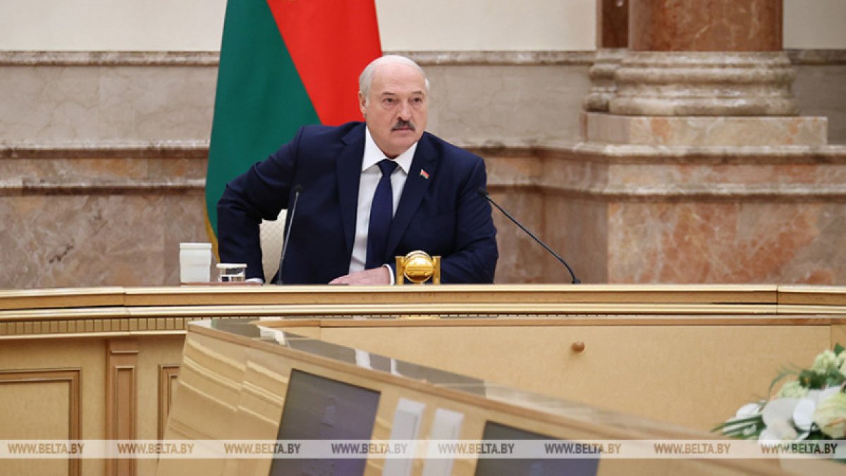 "Өлейін деп тұрған жоқпын". Лукашенко денсаулығы туралы айтты