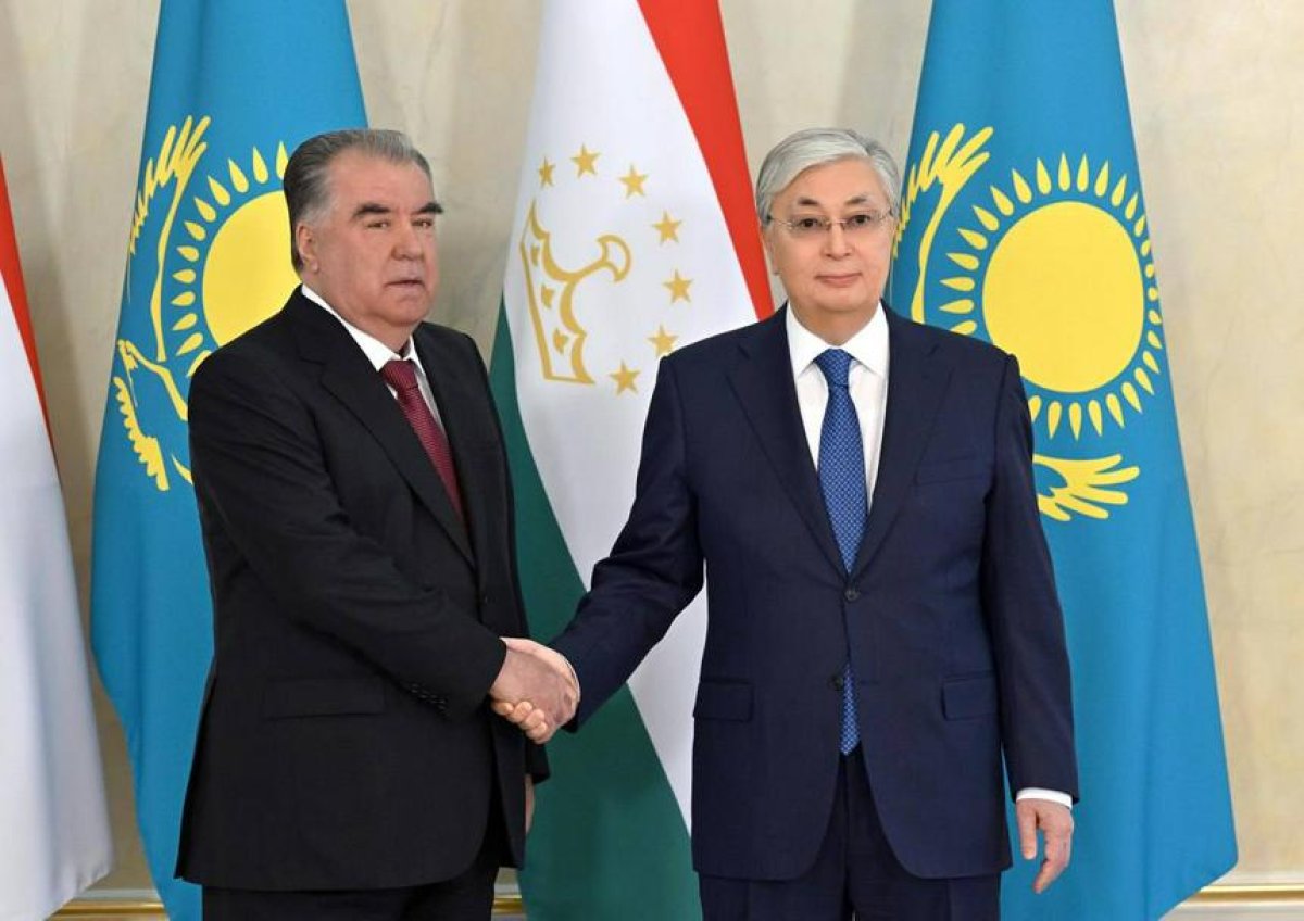 Мемлекет басшысы Ақордада Тәжікстан Президентін қарсы алды