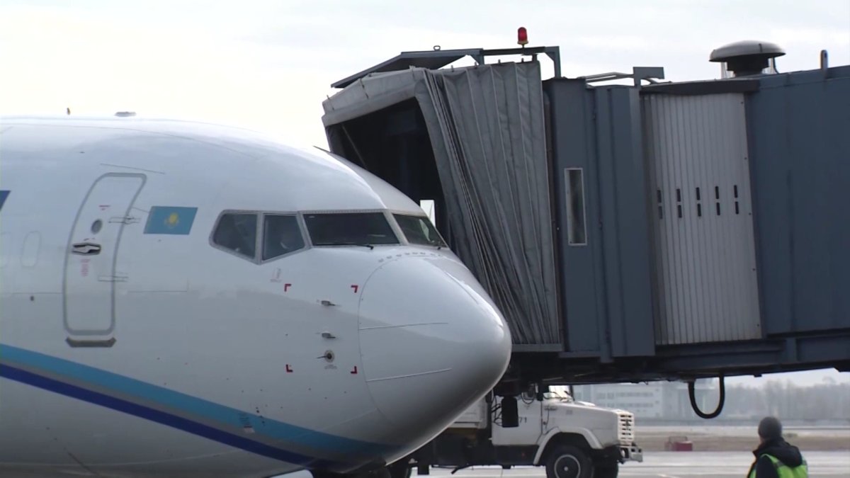 Ұшақ экипажының мүшелері астан ұшынды