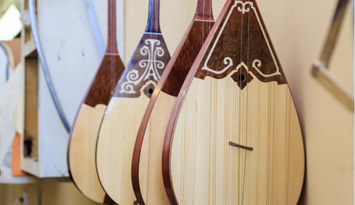 «Катюшу» и «Смуглянку» на домбре исполнили спасатели ВКО