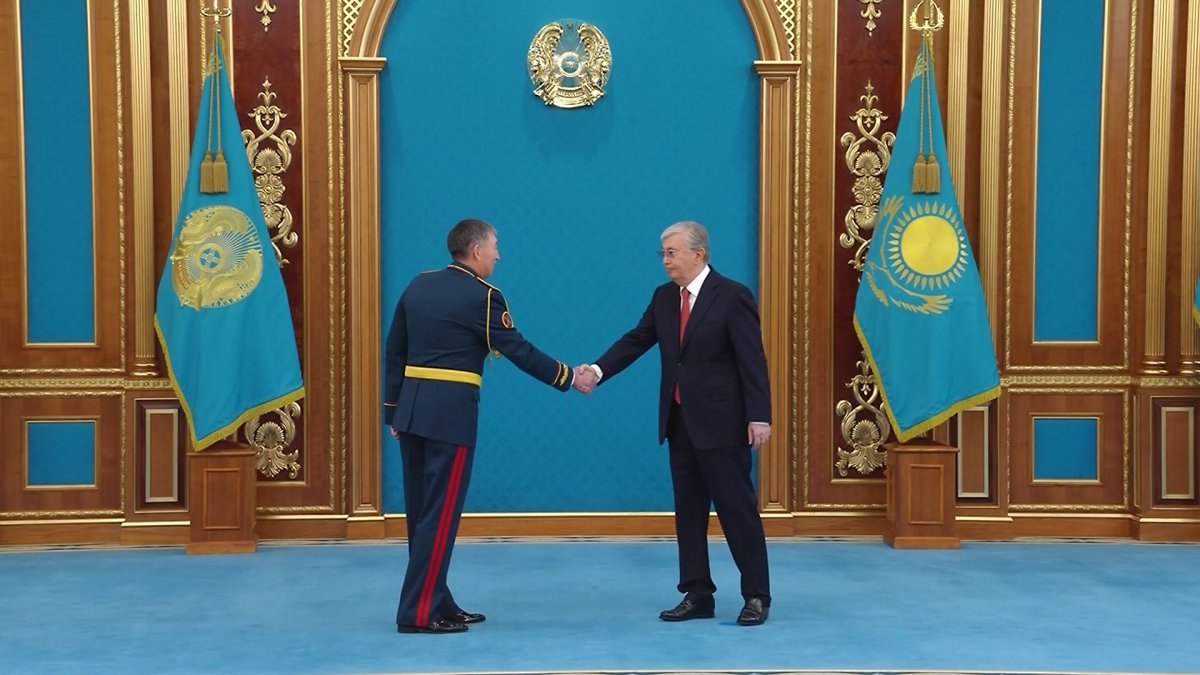 "Отанымыздың іргесі берік болуын қамтамасыз ету – әр азаматтың перзенттік парызы", - Президент