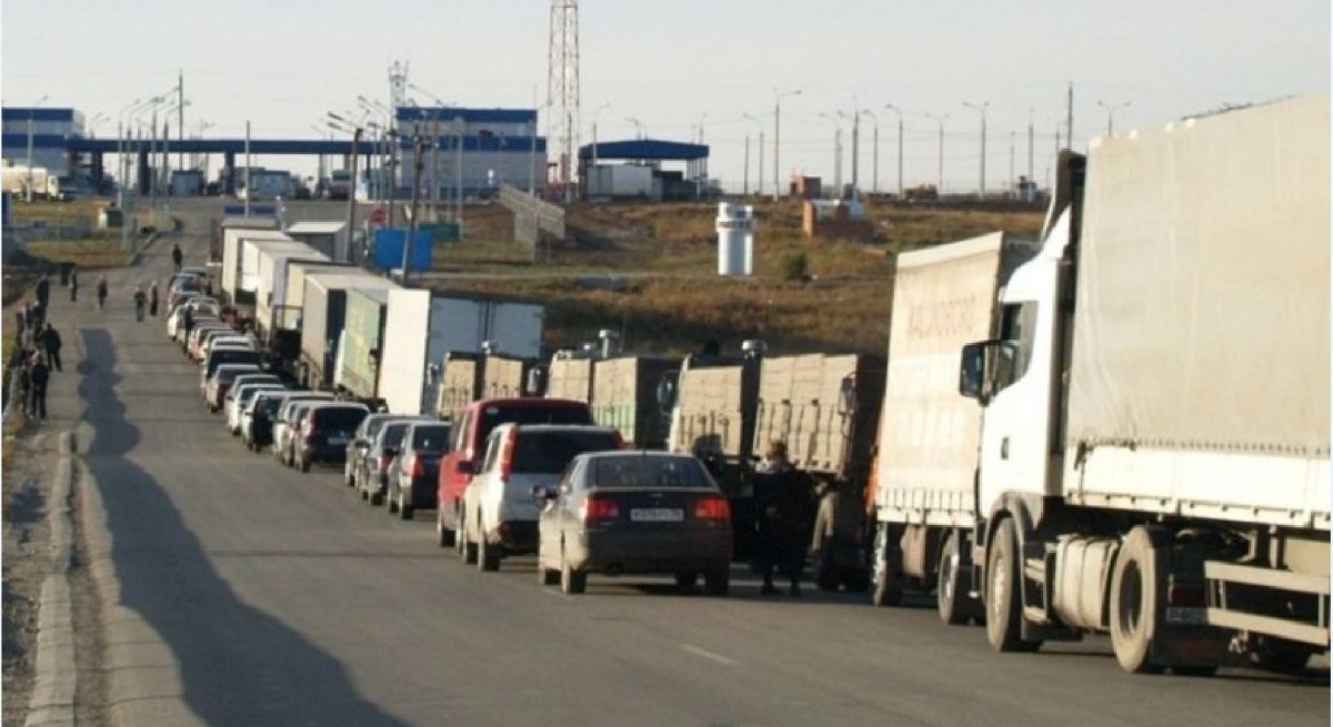 Қазақстанның өзбек және қырғыз шекараларында кептеліс туындады