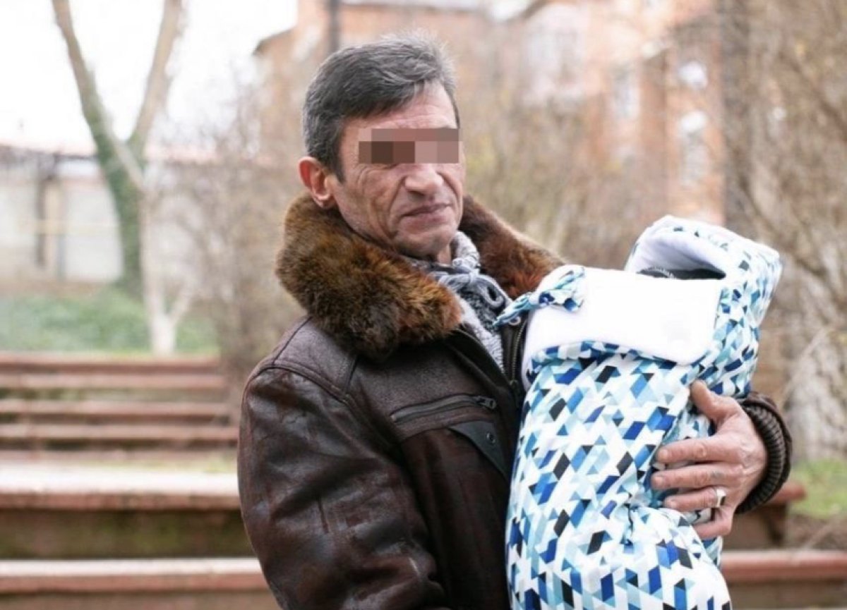 Мужчина умер после просьбы полицейского сделать ложный вызов в 102