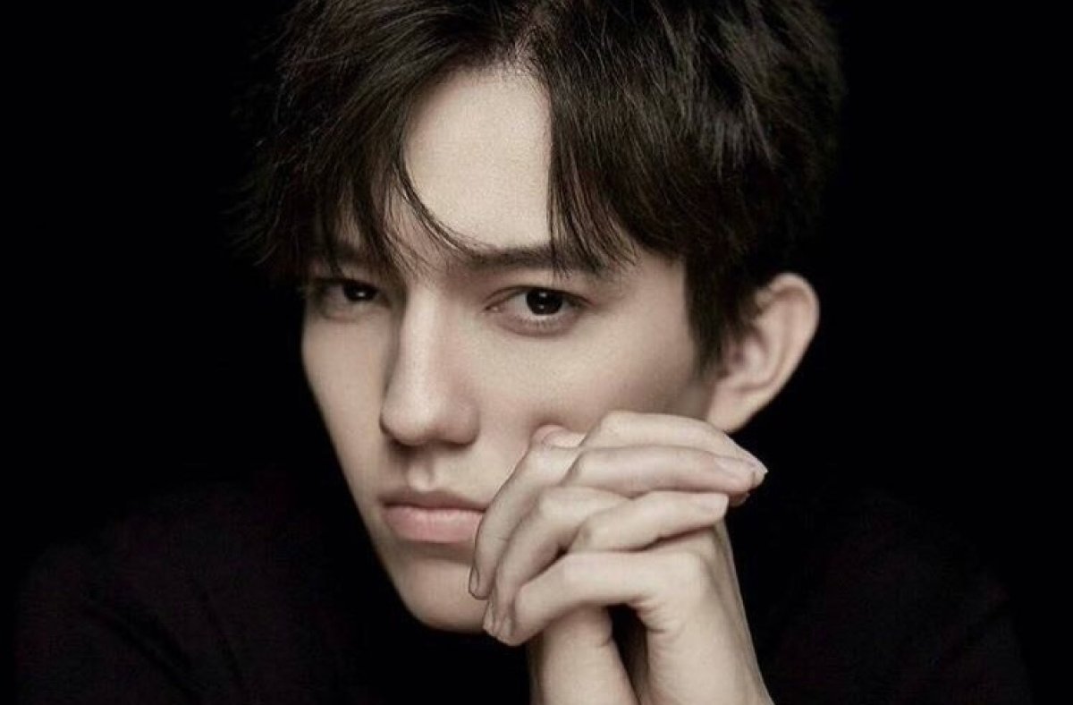 Димаш выразил соболезнования семьям погибших лесников