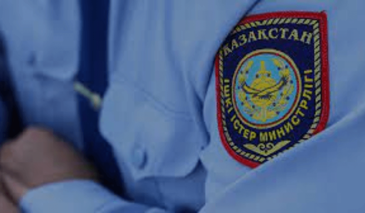 Қарағандыда мектеп-интернат директоры оқушы қызды зорламақ болды деген күдікке ілінді