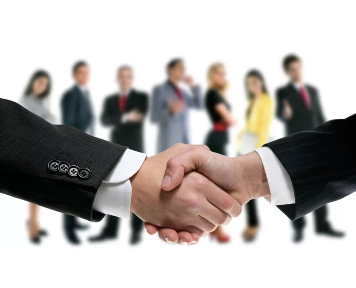 У Рыб удачные покупки, у Тельцов сложные переговоры: что сулят звезды в среду