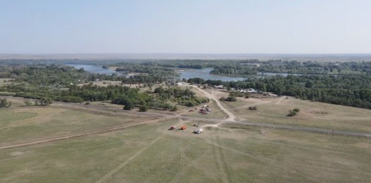 Семейдегі Бұлақ ауылының эвакуацияланған тұрғындары үйіне қайтып жатыр