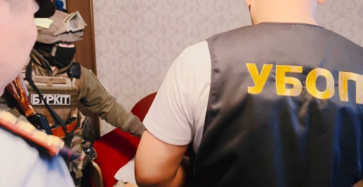 Группу вымогателей из “общественного фонда” задержали в Семее