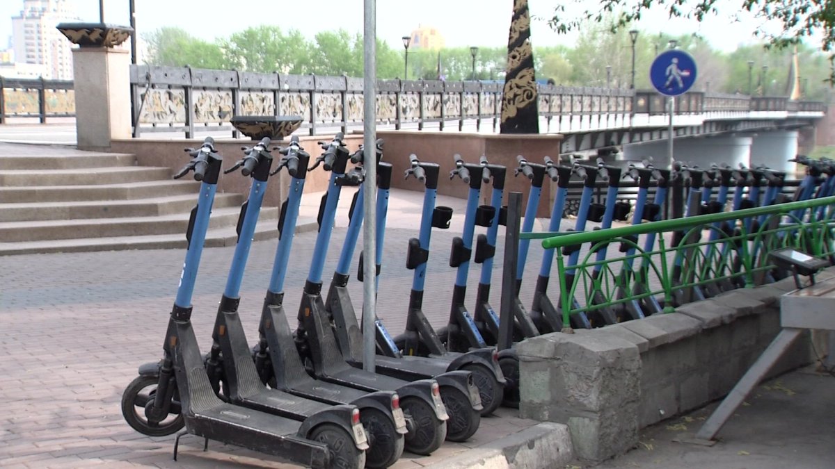 Сенаторлар электрсамокаттардың қозғалысын реттеуге қатысты түзетулерді мақұлдады