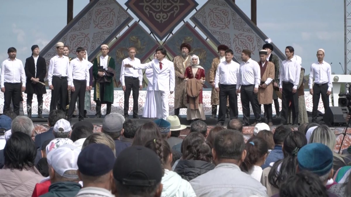 130-летие Магжана Жумабаева отметили на его малой родине в СКО