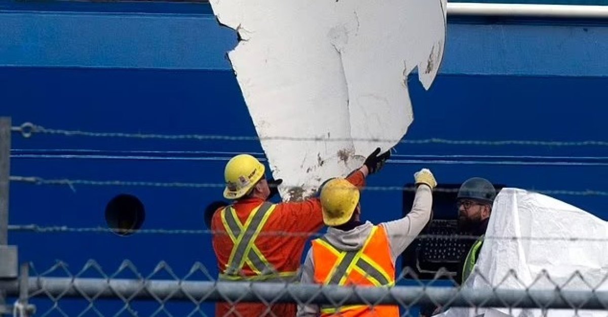 Человеческие останки обнаружили в обломках батискафа "Титан"