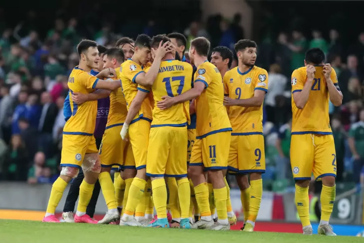 Футболдан Қазақстан құрамасы FIFA рейтингінде 8 саты жоғарылады