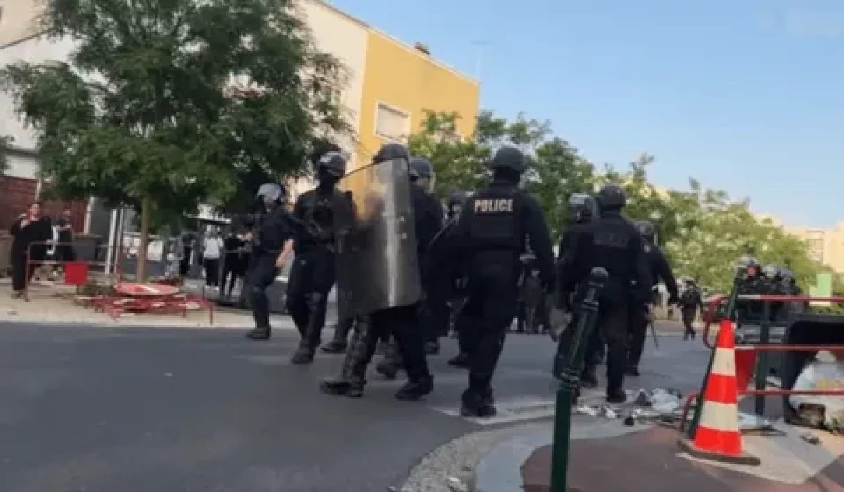 Францияда жаппай тәртіпсіздіктер әлі жалғасып жатыр: 421 адам тұтқындалды