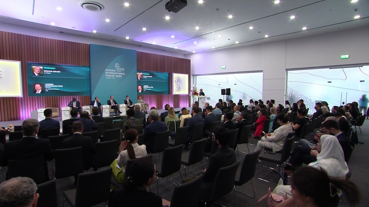 За экономические последствия геополитических конфликтов ответственны политики, а не экономисты, - эксперт